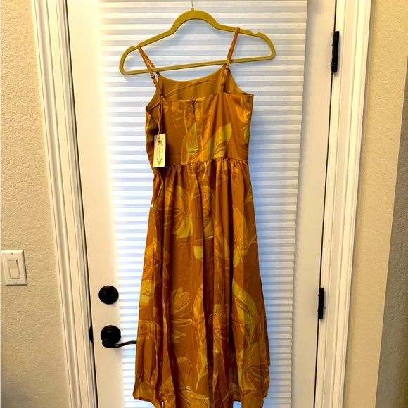 JOYFOLIE-Beautiful NWT - Skye Dress in Mustard Palm Size 10 - Picture 3 of 10